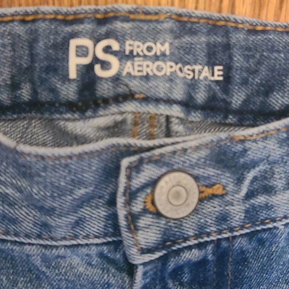 Ripped Jeans - Picture 2 of 5